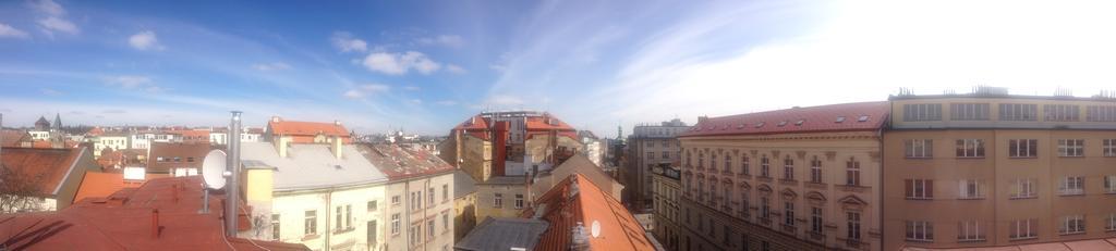 Air Conditioned Terrace Apartment Prag Exterior foto